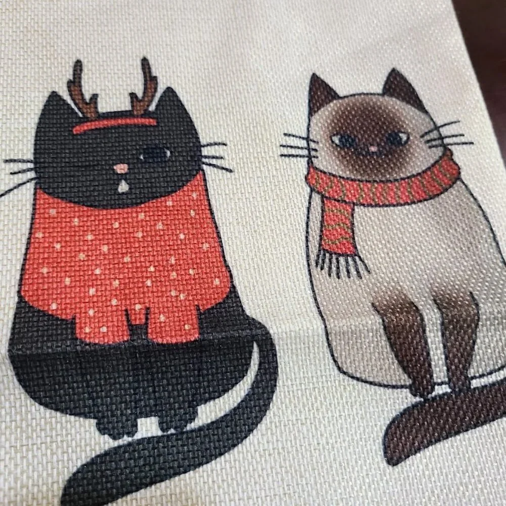 Cat Christmas Pillow Cover Decorative Throw Case Sofa Couch Holiday Accent Decor